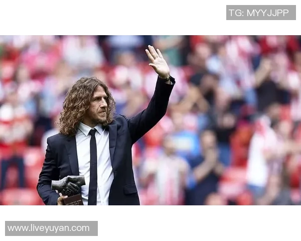 德波尔与普约尔的传奇对决谁才是后防线的真正大师