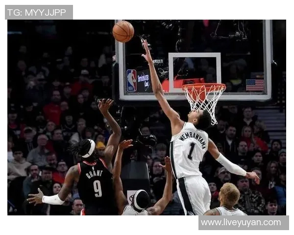 文班亚马场均20分10篮板3盖帽新秀表现超群引发热议